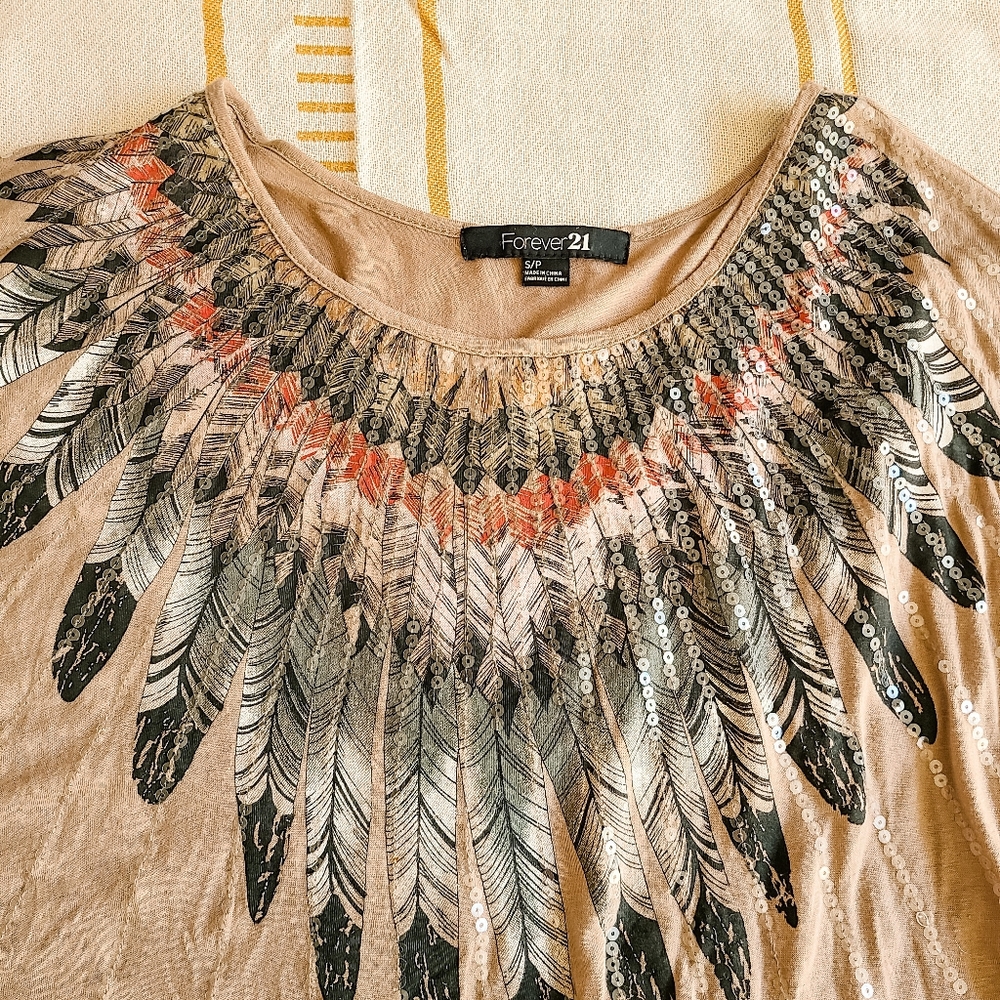 Feather shirt - Picture 4 of 4
